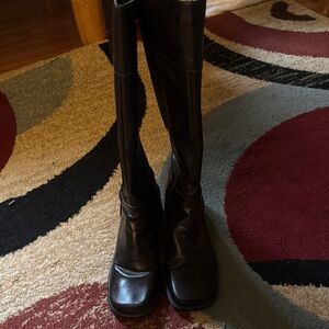 Elegant Brown Knee-High Women's Boots